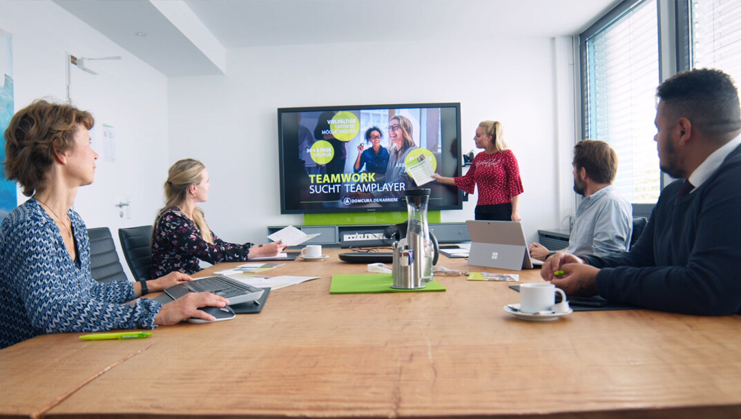 video-thumb_hr-vid-02_1073x607